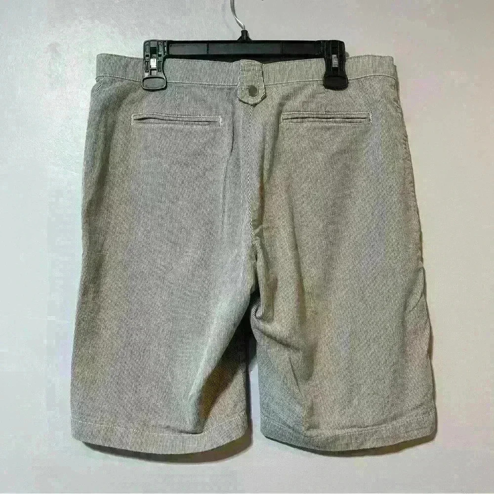 Lee Shorts Womens Size 14 Medium Comfort Waistband Stretch Striped Bermuda Beach - Picture 3 of 8